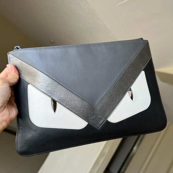 Auth Fendi Clutch - Picture 12 of 15